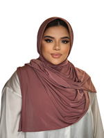 Load image into Gallery viewer, OLD PINK LUXURY LYCRA HIJAB | BELA FAZANI
