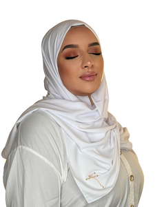 WHITE CLASSIC LUXURY MEDINA SILK HIJAB | BELA FAZANI