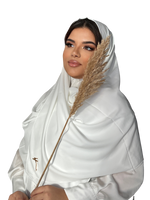 Load image into Gallery viewer, OFF WHITE CLASSIC LUXURY MEDINA SILK HIJAB | BELA FAZANI
