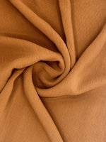 Cargar imagen en el visor de la galería, CHOCO LUXURY CHIFFON CRINKLE HIJAB | BELA FAZANI
