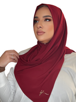 Load image into Gallery viewer, DEEP RED CLASSIC LUXURY MEDINA SILK HIJAB | BELA FAZANI
